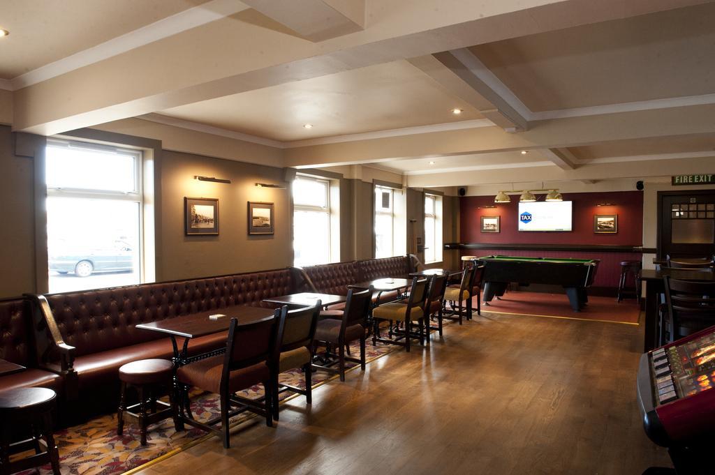 The Crown Inn Stornoway  Exteriör bild
