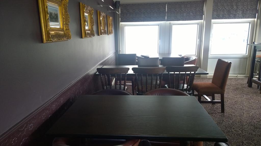 The Crown Inn Stornoway  Exteriör bild